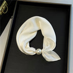 🤍 ✨Magnetisk scarf med pärla – elegant på några sekunder