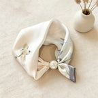 🤍 ✨Magnetisk scarf med pärla – elegant på några sekunder