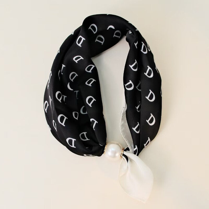 🤍 ✨Magnetisk scarf med pärla – elegant på några sekunder